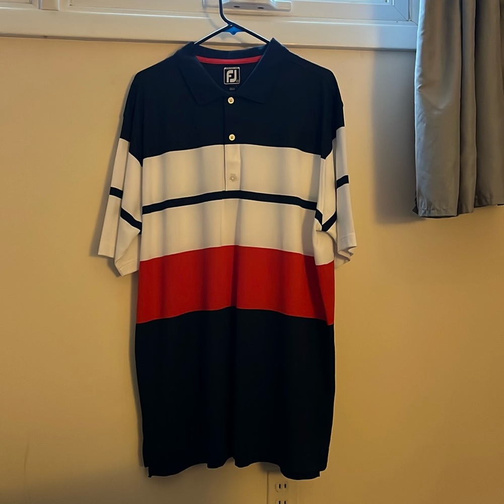 Footjoy golf polo XXL athletic fit.